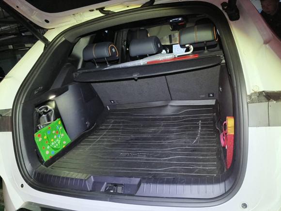 [武汉·鄂A] 二手比亚迪宋PLUS新能源2023款 冠军版 EV 520KM 尊贵型