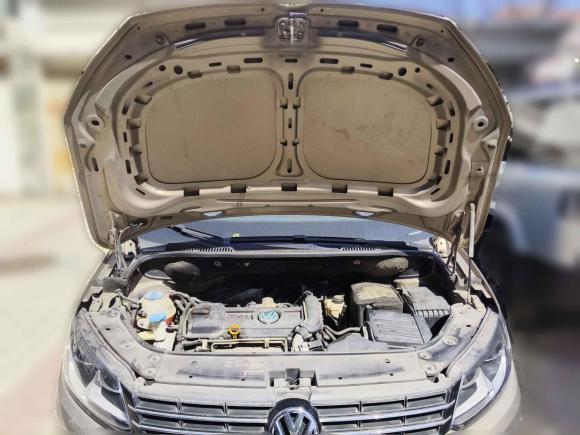 [上海·沪A] 二手大众途安2015款 1.4T DSG舒适版5座