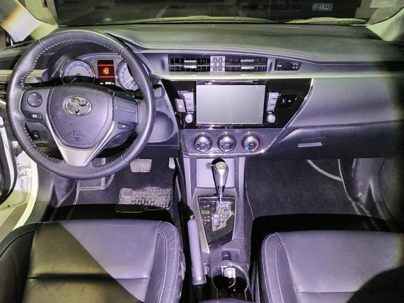 [上海·沪A] 二手丰田卡罗拉2014款 1.6L CVT GL-i真皮版
