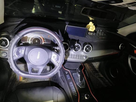 [武汉·鄂A] 二手魏牌魏牌 VV72019款 升级款 2.0T 豪华型 国V