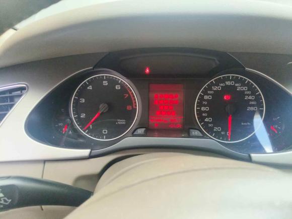 [宁波·浙B] 二手奥迪奥迪A4L2010款 2.0 TFSI 舒适型