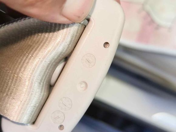 [深圳·粤B] 二手雪铁龙雪铁龙C52014款 2.0L 自动尊悦型