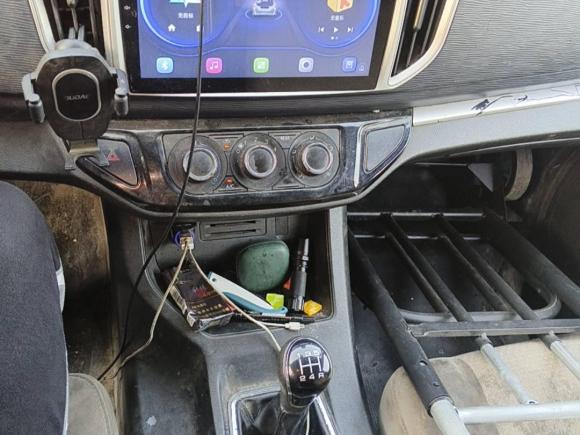 [嘉兴·浙A] 二手东风风行菱智2022款 V3 1.6L 基本型 2座