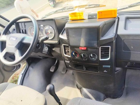 [常州·苏D] 二手依维柯依维柯得意2022款 2.5T A37 M1客车 5-9座长轴中顶双胎手动门