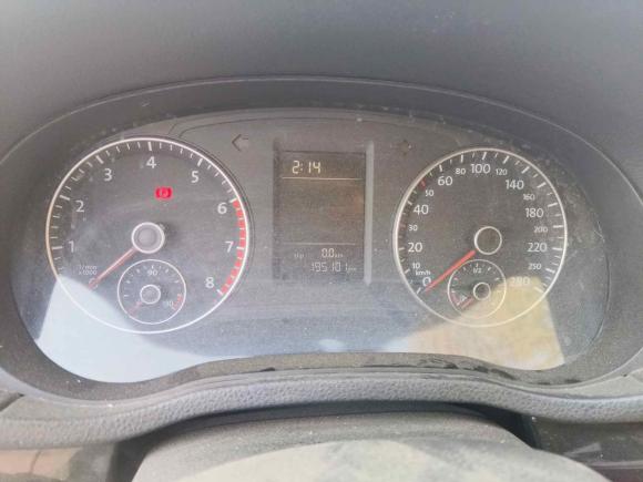 [青岛·鲁B] 二手大众帕萨特2013款 1.8TSI DSG尊荣版