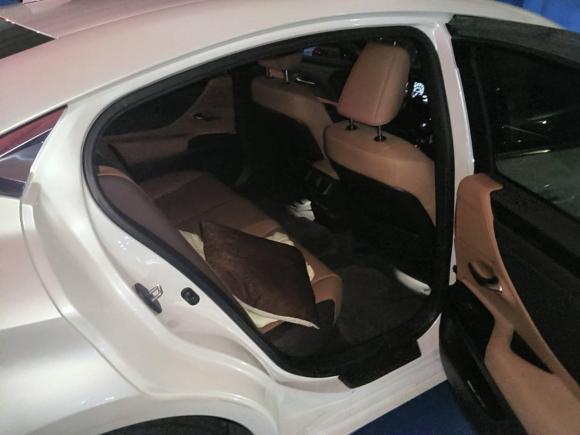 [南昌·赣A] 二手雷克萨斯雷克萨斯ES2020款 200 卓越版