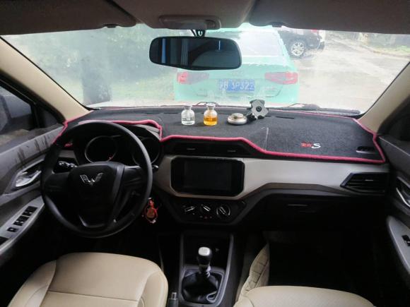 [上海·鲁D] 二手五菱汽车五菱宏光2019款 1.5L S舒适型国VI LAR