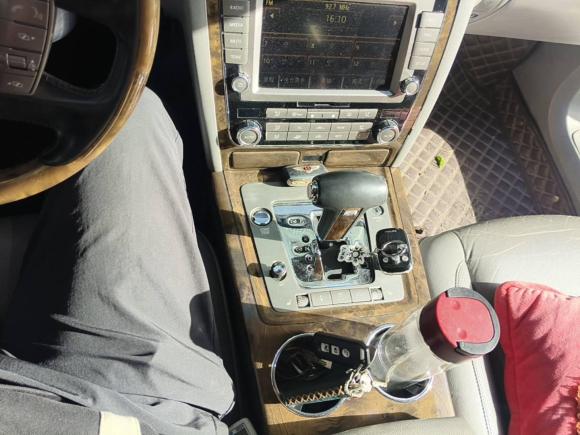 [嘉兴·贵C] 二手大众辉腾2011款 3.6L V6 5座加长舒适版