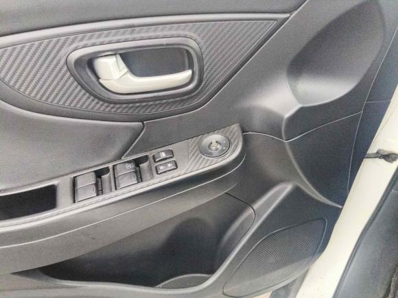 [上海·鄂L] 二手纳智捷U5 SUV2017款 1.6L CVT爵士版