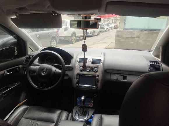 [成都·川A] 二手大众途安2013款 1.4T DSG舒适版5座