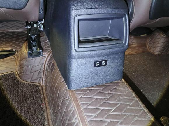 [成都·川A] 二手宝马宝马X12022款 sDrive20Li 时尚型