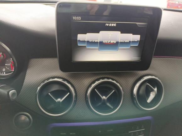 [武汉·赣A] 二手奔驰奔驰GLA2016款 GLA 200 动感型