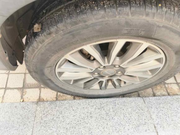 [南昌·赣A] 二手哈弗哈弗H62017款 红标 运动版 1.5T 自动两驱豪华型