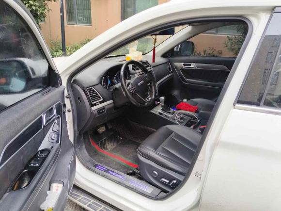 [无锡·苏B] 二手哈弗哈弗H6 Coupe2016款 蓝标 1.5T 自动两驱精英型