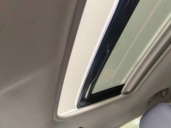 [深圳·贵A] 二手标致标致4082014款 1.8L 自动豪华版