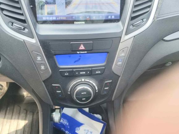 [青岛·鲁U] 二手现代胜达2013款 2.4L 自动两驱智能型