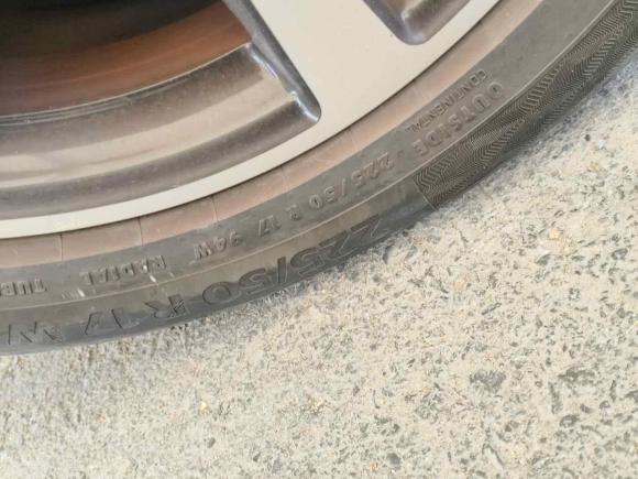 [南昌·粤E] 二手奔驰奔驰C级2015款 C 200 运动版