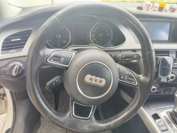 [苏州·苏E] 二手奥迪奥迪A4L2015款 35 TFSI 自动标准型