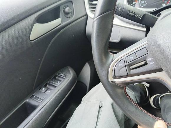 [芜湖·贵A] 二手雪佛兰科鲁泽2020款 轻混 Redline 320T 双离合爽快版