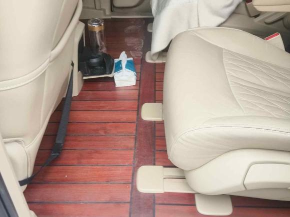 [济南·鲁A] 二手别克别克GL82023款 改款 陆上公务舱 豪华型