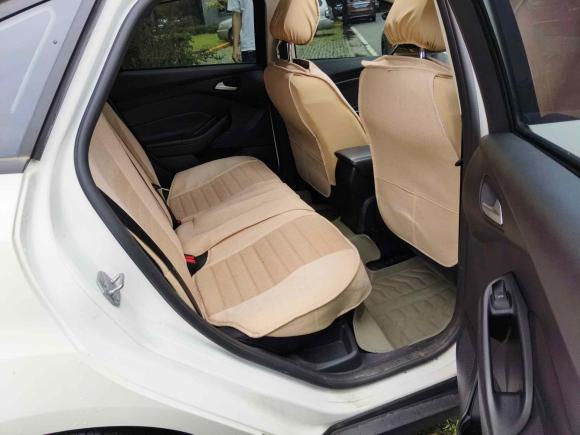 [无锡·苏B] 二手福特福克斯2012款 三厢 1.6L 手动风尚型