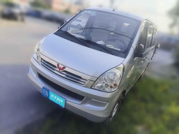 五菱汽車五菱榮光2019款 1.2L S 廂式運輸車標(biāo)準(zhǔn)型5座「上海二手車」「天天拍車」