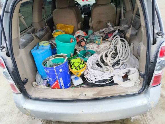 [济南·鲁A] 二手别克别克GL82013款 2.4L 经典版