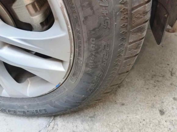 [西安·陕A] 二手哈弗哈弗H62011款 2.0L 手动两驱精英型