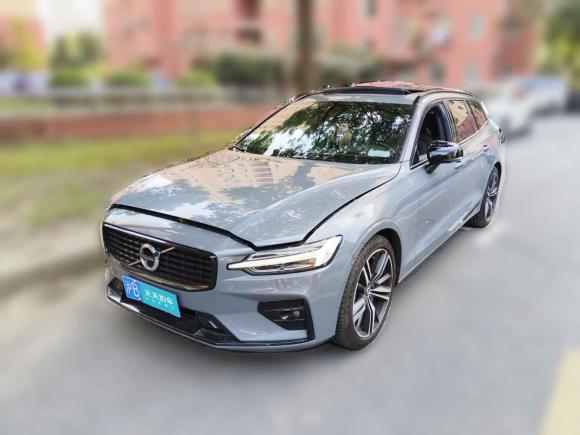 沃爾沃沃爾沃V602022款 B5 智雅運動版「上海二手車」「天天拍車」