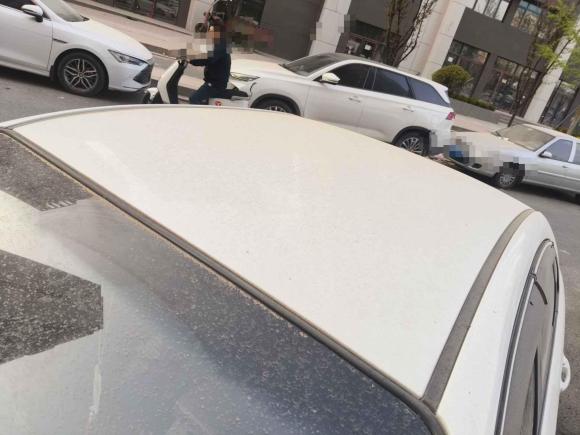 [西安·陕U] 二手别克凯越2015款 1.5L 自动经典型