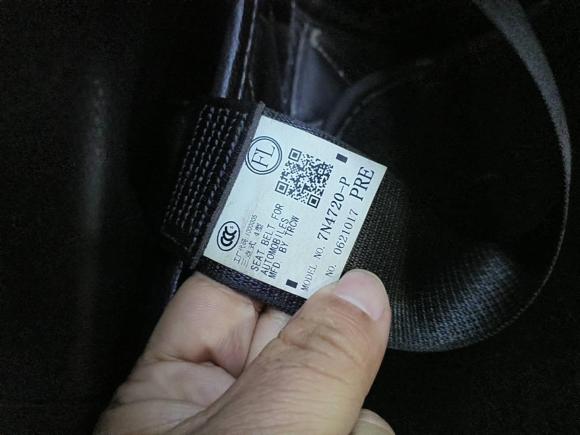 [成都·川A] 二手丰田卡罗拉2017款 改款双擎 1.8L E-CVT精英版