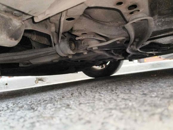 [广州·粤A] 二手福特福克斯2012款 三厢 1.6L 自动风尚型