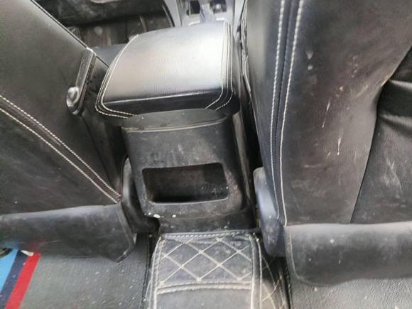 [义乌·浙G] 二手吉利汽车帝豪2017款 三厢百万款 1.5L CVT向上版