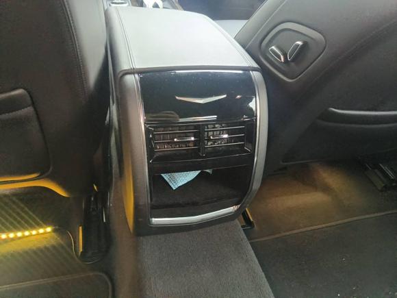 [深圳·粤S] 二手凯迪拉克凯迪拉克CT62022款 28T 豪华型