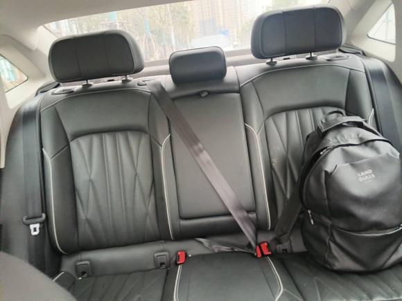 [武汉·鄂A] 二手大众帕萨特2022款 330TSI 豪华版