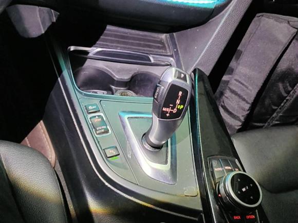 [杭州·浙A] 二手宝马宝马3系GT2014款 320i 领先型