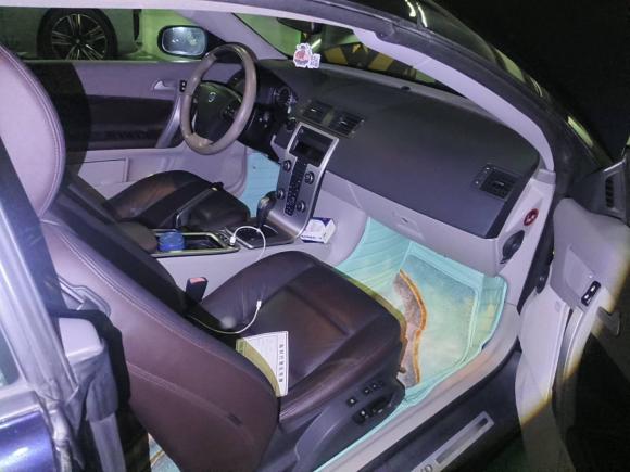 [杭州·浙M] 二手沃尔沃沃尔沃C702008款 2.5T T5