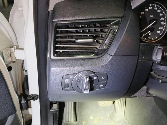 [成都·川A] 二手宝马宝马X12013款 sDrive18i 时尚型