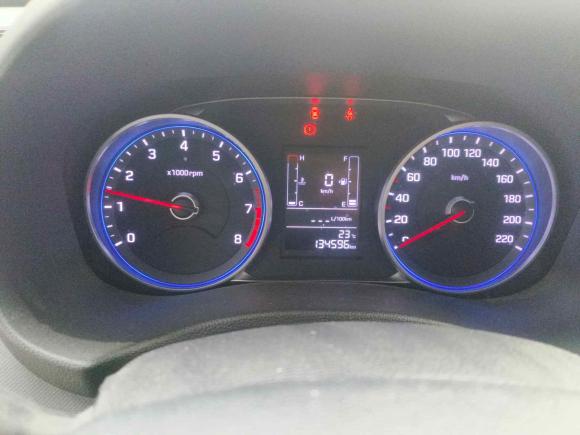 [深圳·粤B] 二手现代北京现代ix252017款 1.6L 手动时尚型