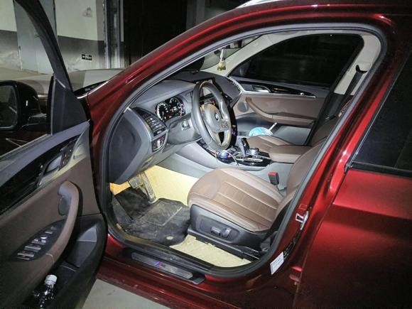 [上海·沪B] 二手宝马宝马X32018款 xDrive25i M运动套装 国V