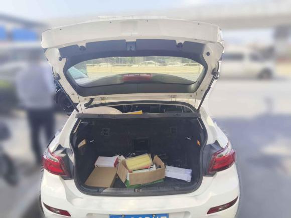 [深圳·粤B] 二手观致观致32014款 两厢 1.6T 自动致臻型