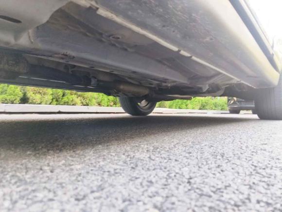 [青岛·鲁B] 二手三菱欧蓝德2018款 2.0L 两驱荣耀版 5座