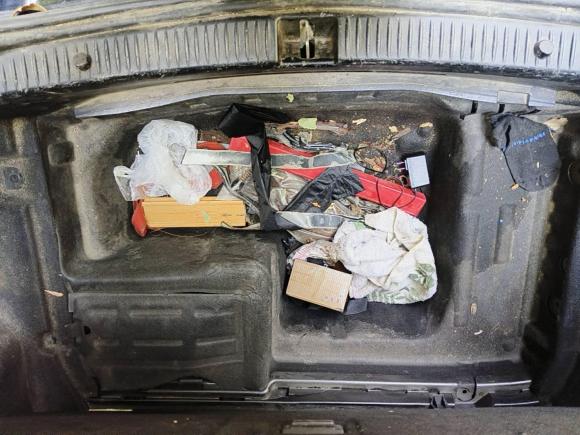 [西安·陕A] 二手奔驰奔驰C级2016款 C 180 L 运动型