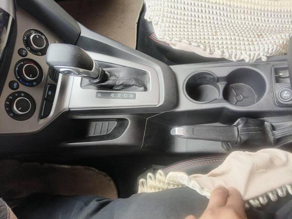 [杭州·浙A] 二手福特福克斯2012款 两厢 1.6L 自动舒适型