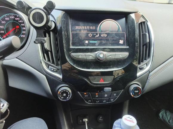 [上海·苏E] 二手雪佛兰科鲁兹2018款 330T 双离合炫锋版