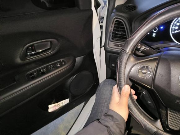 [杭州·浙A] 二手本田缤智2015款 1.8L CVT两驱精英型