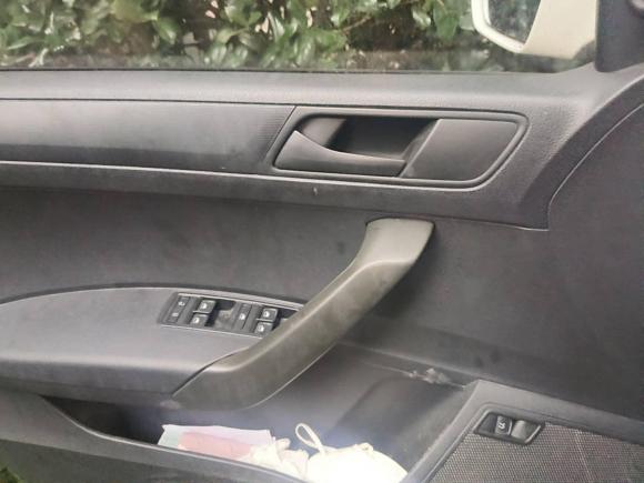 [金华·冀A] 二手大众桑塔纳2015款 1.6L 手动风尚版