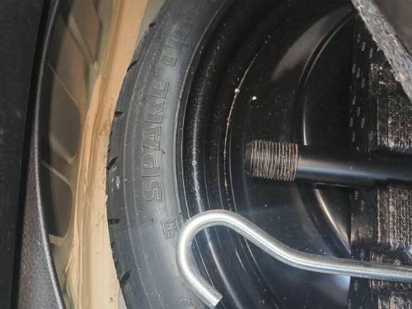 [广州·粤T] 二手丰田雷凌2017款 改款 185T CVT精英版 国VI