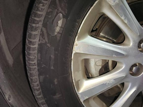 [上海·沪L] 二手别克别克GL82011款 3.0L GT豪华商务豪雅版