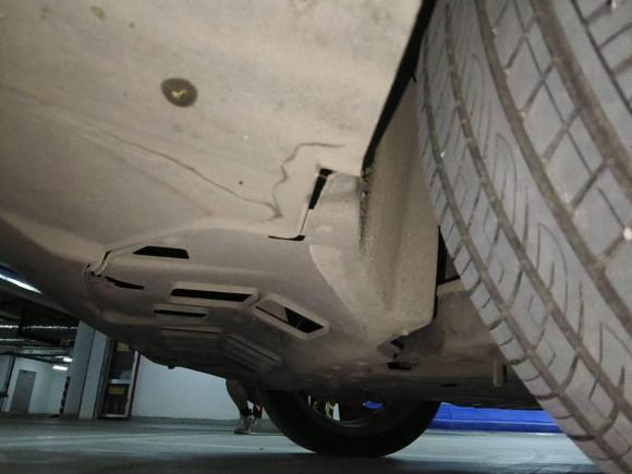 [西安·陕A] 二手红旗红旗E-HS32019款 智联旗领四驱版